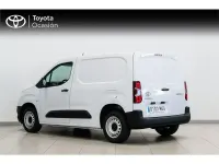 Używany Toyota Proace City City 100 KM (73 kW) 2023 Biały Minivan
