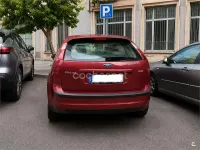 Usado Ford Focus Trend 115 CV (84 kW) 2008 Granate Berlina