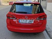 Usado Opel Astra Dynamic 125 HP (91 kW) 2016 Vermelho Carrinha