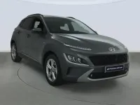 Usado Hyundai Kona 120 CV (88 kW) 2021 Gris SUV