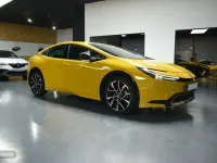 Usado Toyota Prius Plug-in Hybrid 220 CV (161 kW) 2023 Amarillo Utilitario