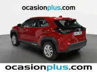 Usado Toyota Yaris Cross Business Edition 116 CV (85 kW) 2024 Rojo SUV