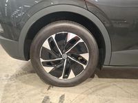 Usado VW ID.4 Pro 150 kW (204 CV) 2025 Gris manganeso metalizado con techo negro SUV