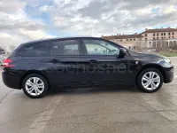 Usado Peugeot 308 SW Allure 130 CV (95 kW) 2017 Negro Familiar