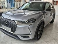 Usado DS Automobiles DS3 Crossback Grand Chic 131 CV (96 kW) 2021 Gris / plata SUV