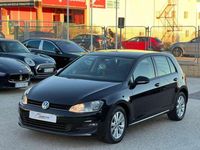 Usado VW Golf VII Advance 105 CV (77 kW) 2014 Negro Utilitario