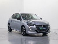 Usado Peugeot 208 Allure 100 CV (73 kW) 2023 Gris / plata Utilitario