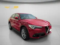 Usado Alfa Romeo Stelvio Executive 210 CV (154 kW) 2018 Rojo SUV