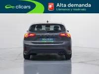 Usado Ford Focus ST-Line 125 CV (91 kW) 2019 Gris Berlina