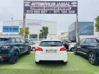 Usado Peugeot 308 Active 82 CV (60 kW) 2014 Blanco Berlina