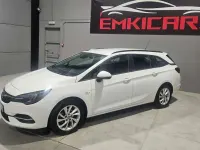 Usado Opel Astra Edition 105 CV (77 kW) 2020 Blanco Familiar