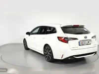 Usado Toyota Corolla Advance 180 CV (132 kW) 2021 Blanco Berlina