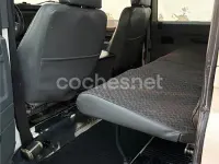 Usado Land Rover Defender 122 CV (89 kW) 2000 Blanco Familiar