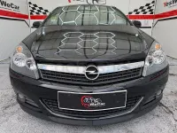 Usado Opel Astra GTC Enjoy 100 CV (73 kW) 2008 Negro Berlina