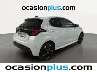 Usado Toyota Yaris Plus 116 CV (85 kW) 2026 Blanco Utilitario