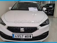 Usado Seat Leon Style 115 CV (84 kW) 2022 Blanco Familiar