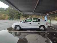 Usado Opel Astra Elegance 115 CV (84 kW) 1999 Blanco Berlina