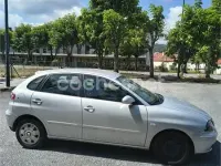 Usado Seat Ibiza Fresh 64 CV (47 kW) 2003 Gris / plata Utilitario