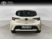 Usado Toyota Corolla Style 122 CV (89 kW) 2022 Blanco Berlina