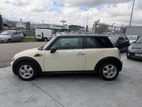 Usado Mini Cooper 120 CV (88 kW) 2007 Beige Utilitario