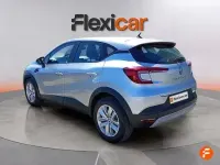 Usado Renault Captur Evolution 90 CV (66 kW) 2023 Gris SUV