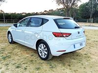 Usado Seat Leon Style 110 CV (80 kW) 2017 Blanco Berlina
