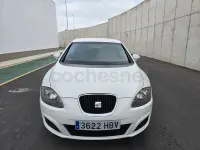 Usado Seat Leon Style 105 CV (77 kW) 2011 Blanco Utilitario