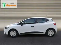 Usado Renault Clio Business 75 CV (55 kW) 2018 Blanco Utilitario