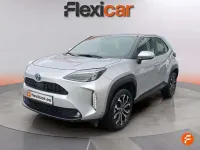 Käytetty Toyota Yaris Cross Active 116 HP (85 kW) 2022 Harmaa Katumaasturi