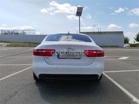 Usado Jaguar XE R-Sport 180 CV (132 kW) 2017 Blanco Berlina