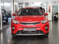 Nuevo Kia Stonic 100 CV (73 kW) 2025 Rojo SUV