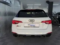 Usado Audi RS4 Ambiente 450 CV (330 kW) 2018 Blanco Familiar