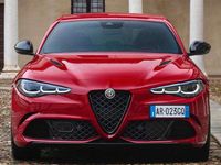 Usado Alfa Romeo Giulia Super 179 CV (131 kW) 2017 Rojo Berlina