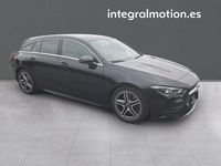 Usado Mercedes CLA200 Shooting Brake AMG 150 CV (110 kW) 2020 Negro Familiar