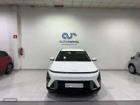 Usado Hyundai Kona 100 CV (73 kW) 2025 Blanco SUV