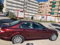 Usado Mercedes C230 Elegance 204 CV (150 kW) 2009 Granate Berlina
