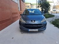 Usado Peugeot 207 90 CV (66 kW) 2006 Gris / plata Berlina