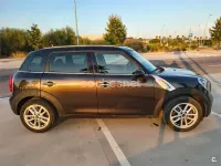 Usado Mini Cooper D Countryman 112 CV (82 kW) 2016 Marrón SUV