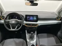 Usado Seat Arona Style Plus 110 CV (80 kW) 2022 Blanco SUV