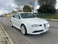 Usado Alfa Romeo 147 250 CV (183 kW) 2004 Blanco Utilitario