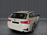 Usado BMW 318 150 CV (110 kW) 2021 Blanco Familiar