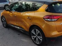 Usado Renault Scénic III Edition One 110 CV (80 kW) 2017 Naranja Monovolumen