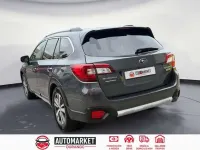 Usado Subaru Outback 175 CV (128 kW) 2020 Gris Familiar