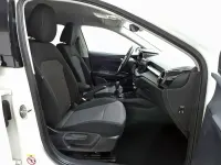 Usado Skoda Fabia Selection 95 CV (69 kW) 2024 Blanco Utilitario