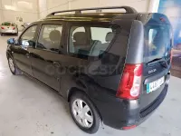 Usado Dacia Logan Lauréate 85 CV (62 kW) 2010 Negro Familiar