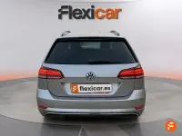 Używany VW Golf VII Advance 130 KM (95 kW) 2018 Szary