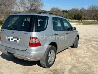 Usado Mercedes ML320 218 CV (160 kW) 2003 Gris / plata SUV