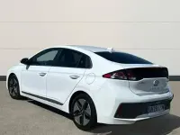 Usado Hyundai Ioniq 141 CV (103 kW) 2022 Blanco Utilitario