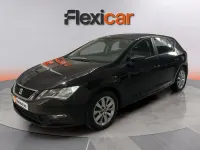 Usado Seat Leon Style 110 CV (80 kW) 2018 Negro Berlina