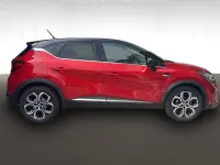 Usado Renault Captur 140 CV (102 kW) 2022 Carrocer?a rojo deseo con techo negro brillante SUV